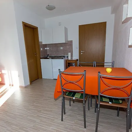 Apartmani Barisic *