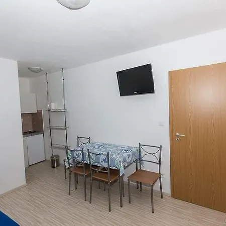 Barisic Brodarica (Sibenik-Knin)