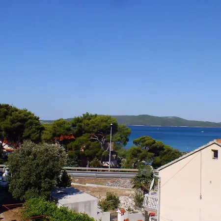 Apartmani Barisic Apartment *