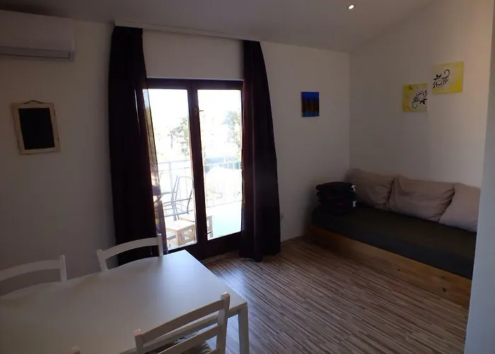 Barisic * Brodarica (Sibenik-Knin)